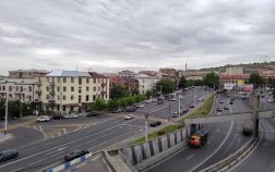 Yerevan city, Heratsi and Charents streets crossing